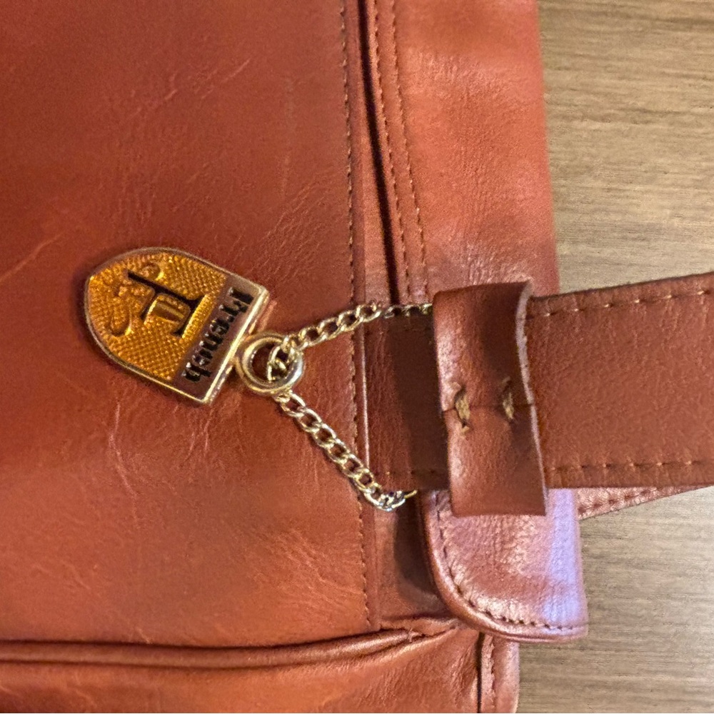 Vintage French Company Brown Leather Messenger Style Bag c1995 - Picture 8 of 10